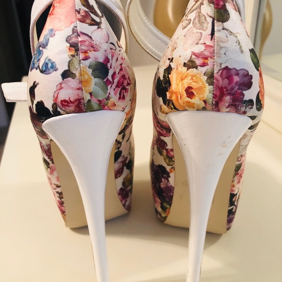 Madison heel shoe by shoedazzle size 7 - Picture 3 of 8